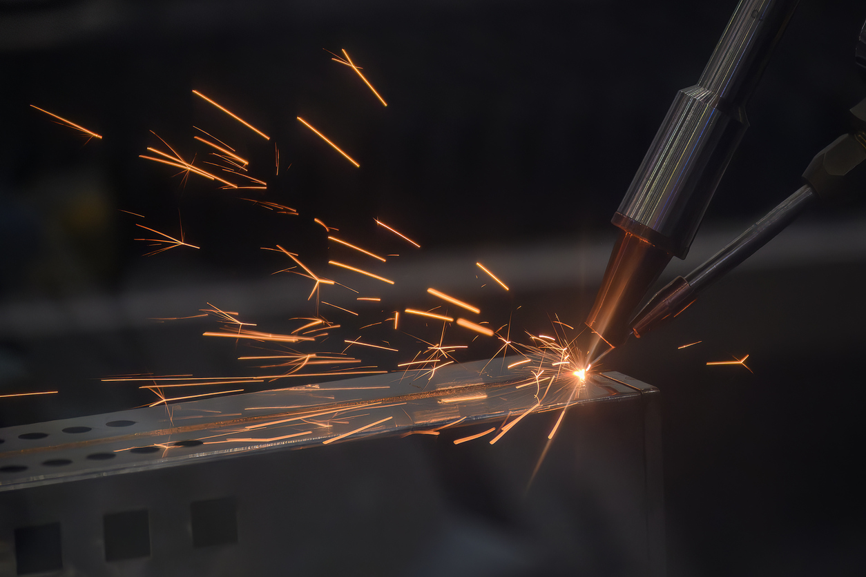 precision laser welding to repair a plastic injection mold